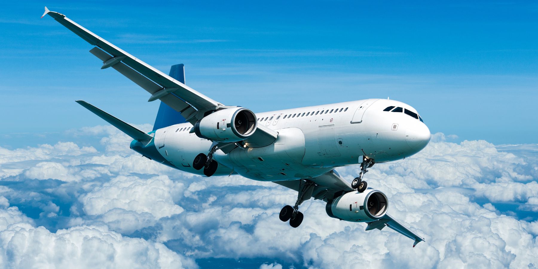 What Kind of Water Bottle is Best for Air Travel?